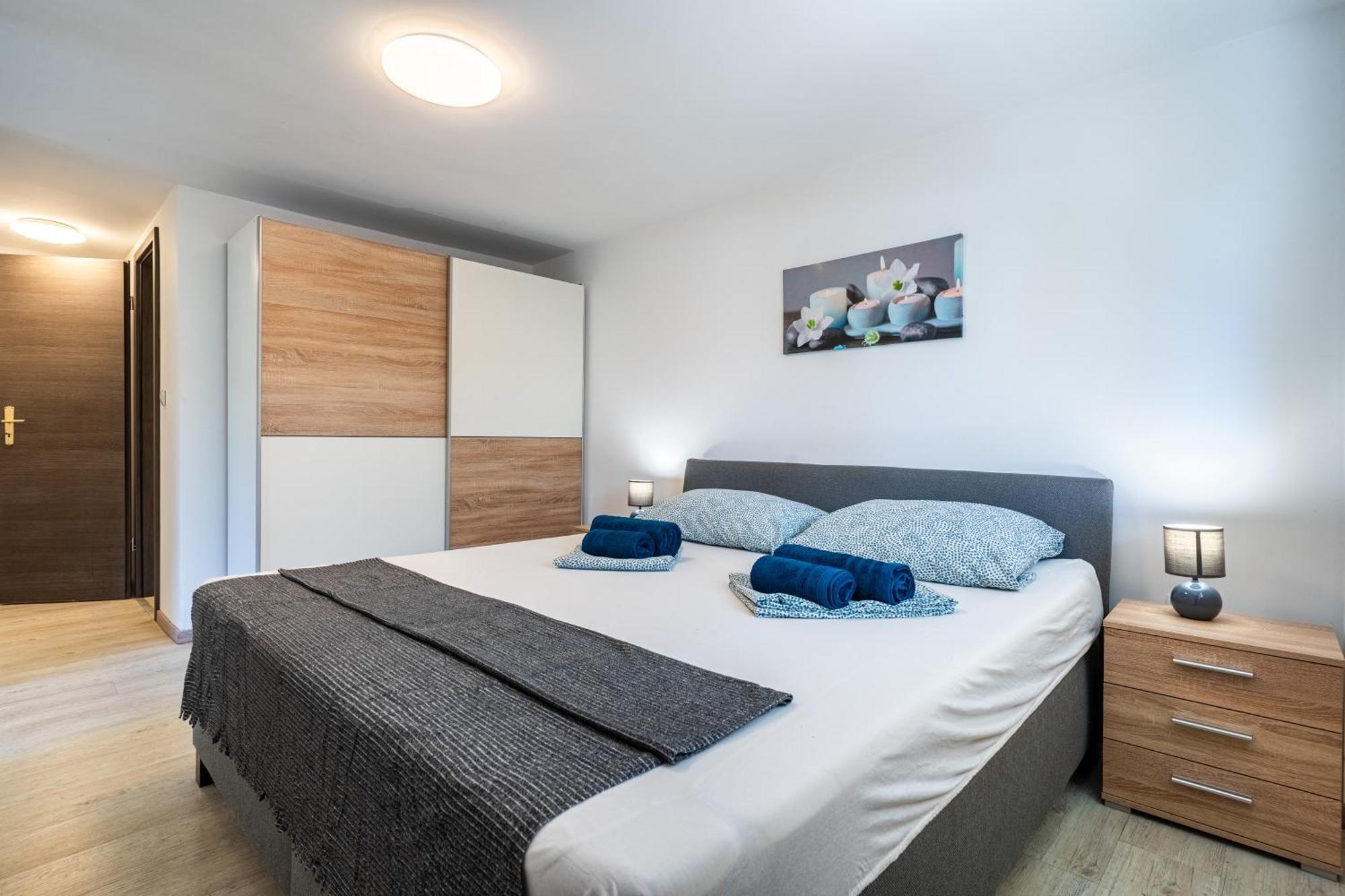 Kuca Matanovic Apartment Cres Exterior photo